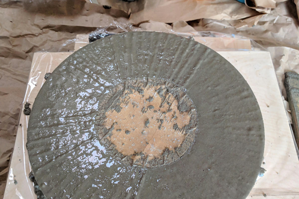 Casting the platter from concrete