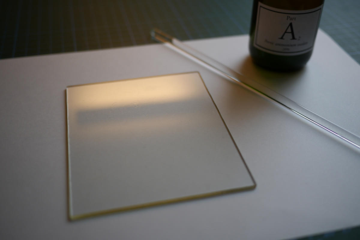 Stuff needed for sensitizing the plate Stuff needed for sensitizing the plate